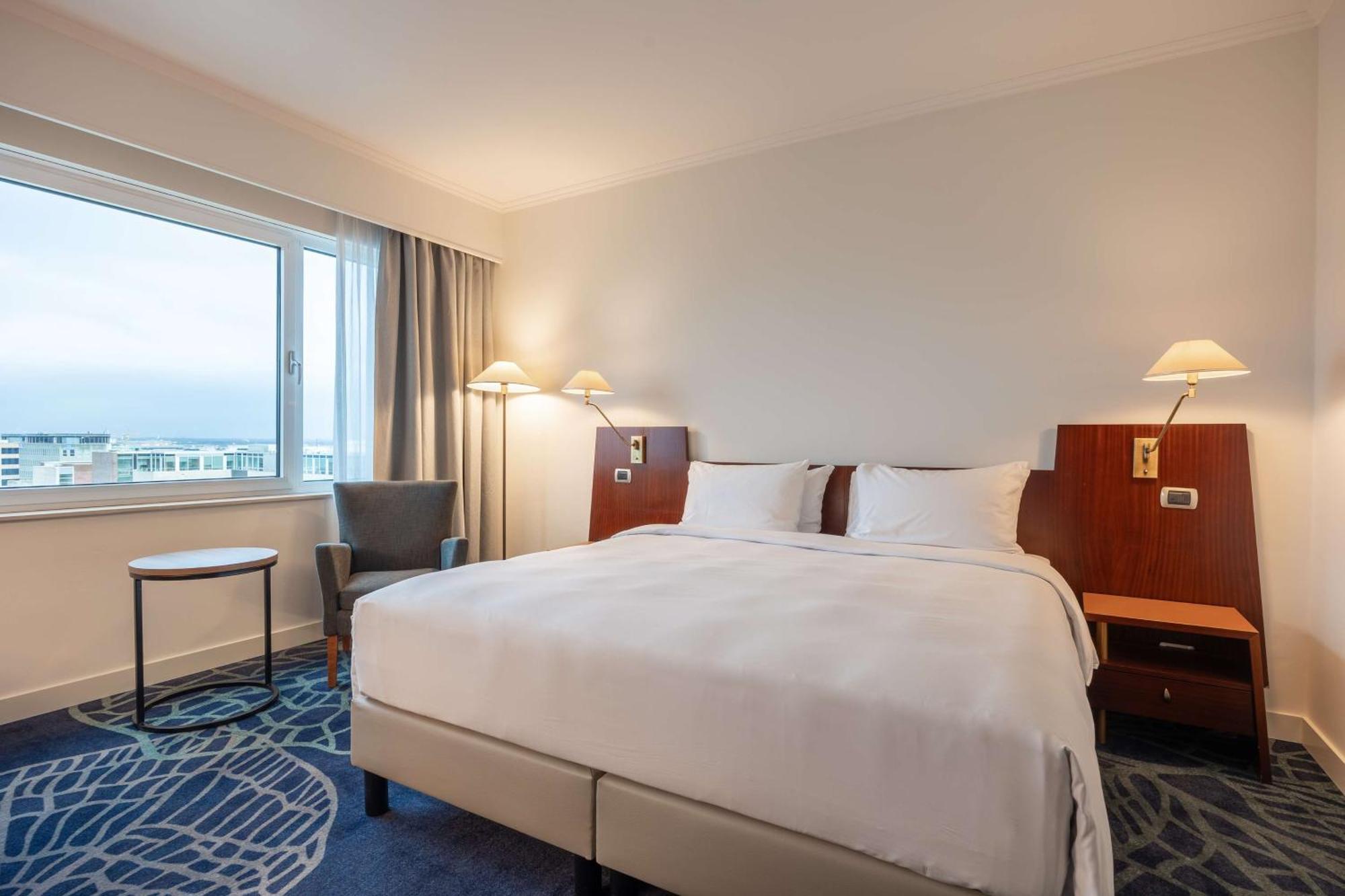 Radisson Blu Hotel Amsterdam Airport, Schiphol Amsterdam Airport Schiphol Ngoại thất bức ảnh